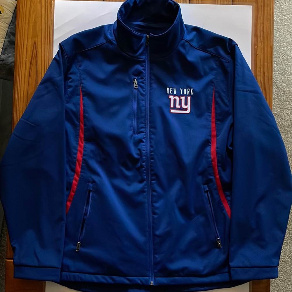 New York Giants GIII jacket.  Excellent used condition.